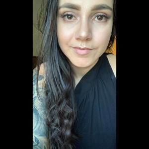 Meet your Posher, Melyssa